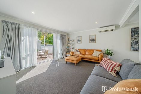 Photo of property in 143 Wellington Road, Wainuiomata, Lower Hutt, 5014