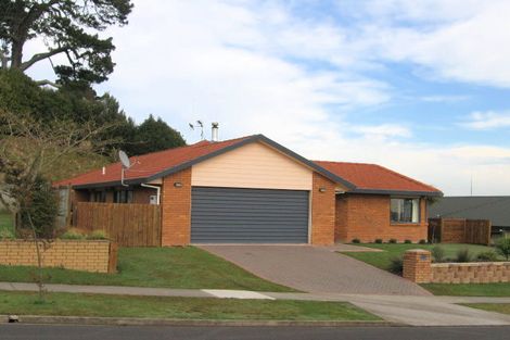 Photo of property in 39 Ayrshire Drive, Grandview Heights, Hamilton, 3200