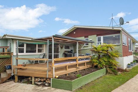 Photo of property in 11 Glendale Crescent, Holmes Hill, Oamaru, 9401