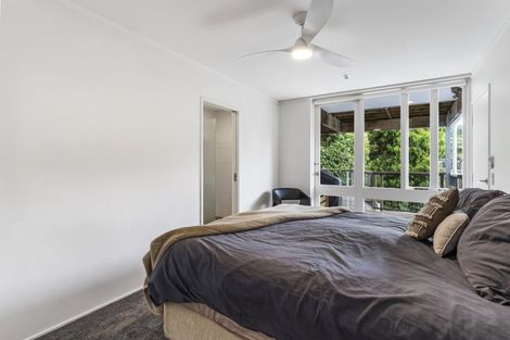 Photo of property in 92 Parr Terrace, Castor Bay, Auckland, 0620