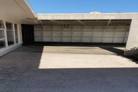 Photo of property in 54 Chippendale Crescent, Birkdale, Auckland, 0626