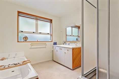 Photo of property in 15 Windsor Court, Rangiora, 7400