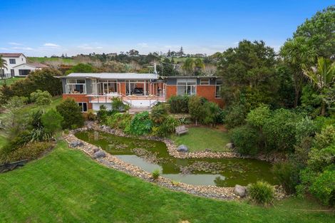 Photo of property in 15 Tudor Park Drive, Whitford, Howick, 2571