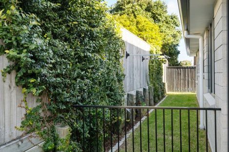 Photo of property in 8 Huanui Close, Papamoa Beach, Papamoa, 3118