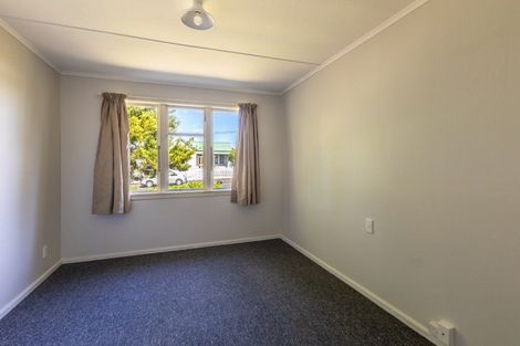 Photo of property in 26 Church Street, Waipawa, 4210