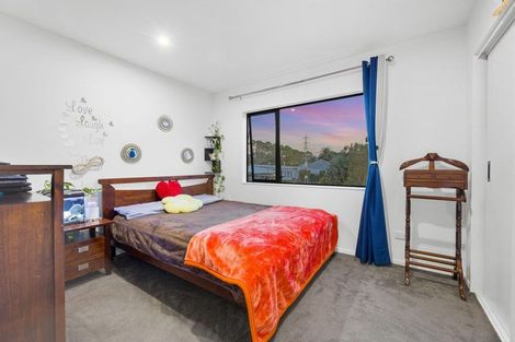 Photo of property in 4/143 Portage Road, New Lynn, Auckland, 0600