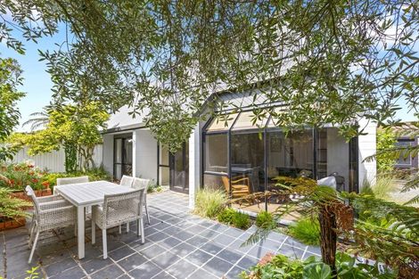 Photo of property in 75b Aikmans Road, Merivale, Christchurch, 8014