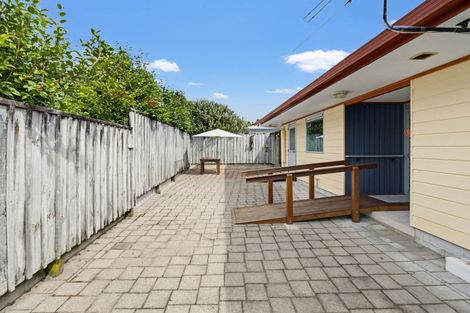 Photo of property in 25 Barraud Place, Pukehangi, Rotorua, 3015