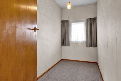 Photo of property in 16 Layard Street, Opunake, 4616