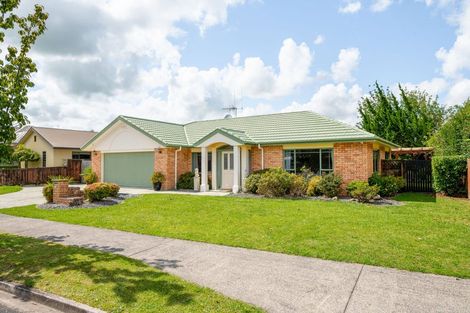 Photo of property in 49 Cairns Crescent, Rototuna, Hamilton, 3210