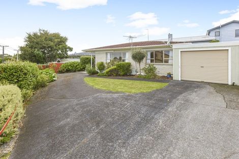 Photo of property in 2/34 Wellington Street, Papakura, 2110