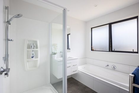 Photo of property in 15 Longstaff Drive, Bell Block, New Plymouth, 4312