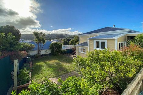 Photo of property in 15 Angus Avenue, Berhampore, Wellington, 6023
