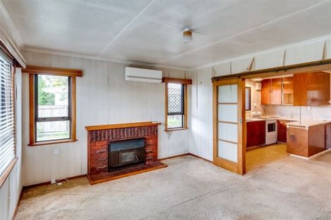 Photo of property in 3 Shackleton Street, Maraenui, Napier, 4110