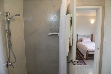 Photo of property in 257 Metcalfe Road, Matakohe, 0593