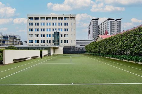 Photo of property in Sanctum Apartment, 10 Ebor Street, Te Aro, Wellington, 6011