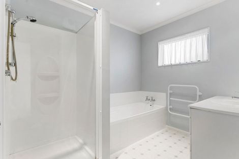 Photo of property in 12 Massey Street, Elderslea, Upper Hutt, 5018