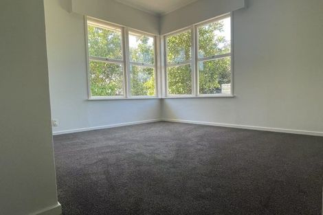 Photo of property in 6 Raines Avenue, Forrest Hill, Auckland, 0620
