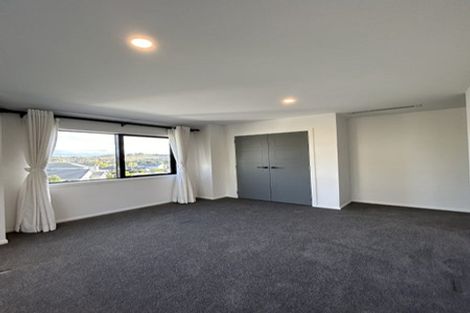 Photo of property in 4 Flavell Drive, Orewa, 0931