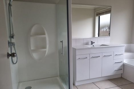 Photo of property in 33 Parkside Drive, Huntington, Hamilton, 3210