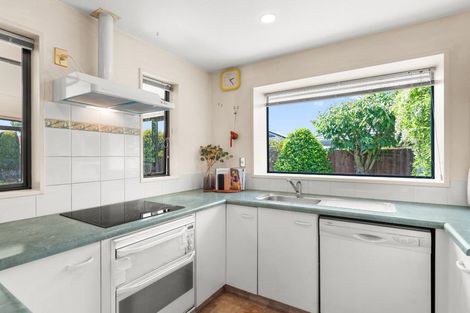 Photo of property in 12 Jerez Place, Hei Hei, Christchurch, 8042