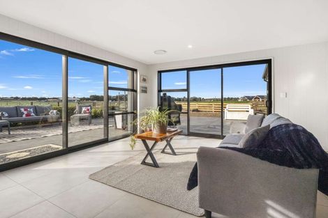 Photo of property in 12 Meadowlands Green, Allenton, Ashburton, 7700