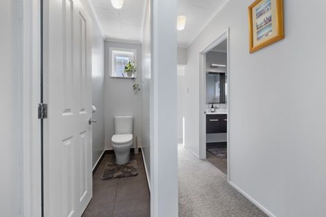 Photo of property in 8 Oriental Street, Welbourn, New Plymouth, 4312