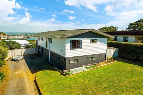 Photo of property in 24 Eureka Place, Parahaki, Whangarei, 0112