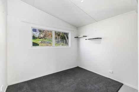 Photo of property in 11 Ngarewa Drive, Mahurangi West, Warkworth, 0983