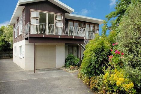 Photo of property in 12 Eastern Beach Road, Eastern Beach, Auckland, 2012