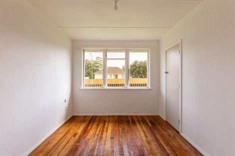 Photo of property in 31 James Street, Dannevirke, 4930