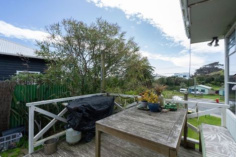Photo of property in 643 Waitarere Beach Road, Waitarere Beach, Levin, 5510