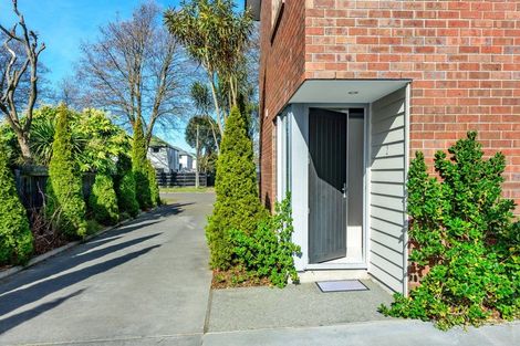 Photo of property in 2/89 Poulson Street, Addington, Christchurch, 8024