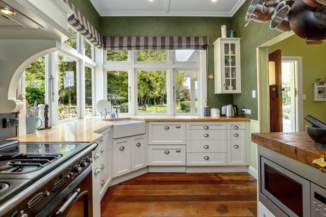 Photo of property in 977 Kakariki Road, Eketahuna, 4995