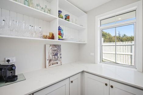 Photo of property in 56 Lisle Farm Drive, Pukekohe, 2120