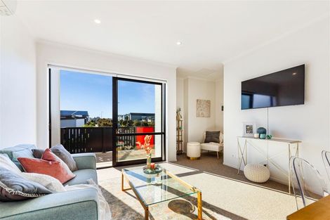 Photo of property in 9 Onekiritea Road, Hobsonville, Auckland, 0616