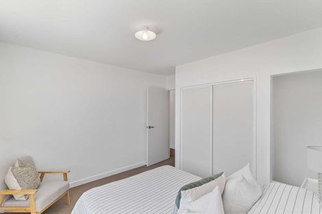 Photo of property in 2/170 Sawyers Arms Road, Bishopdale, Christchurch, 8053