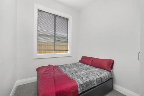 Photo of property in 156 Wainoni Road, Avondale, Christchurch, 8061