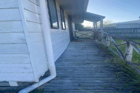 Photo of property in 22 Crawshaw Drive, Nawton, Hamilton, 3200