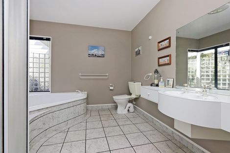 Photo of property in 49 Churchill Drive, Taradale, Napier, 4112