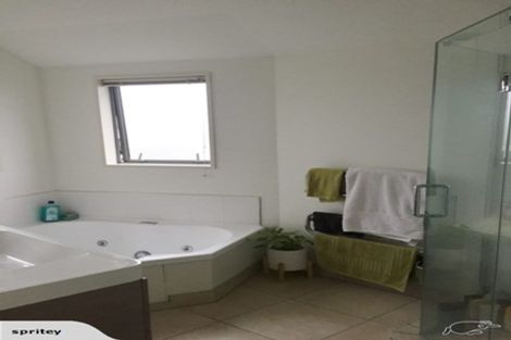 Photo of property in 94 Packe Street, Edgeware, Christchurch, 8013