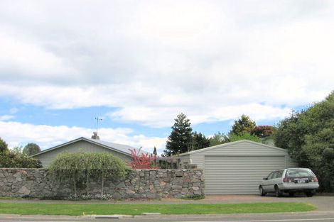 Photo of property in 1/35 Tamatea Road, Taupo, 3330