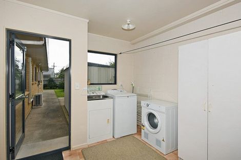 Photo of property in 21b Mair Street, Regent, Whangarei, 0112