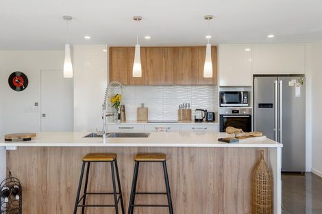 Photo of property in 69 Tiritiri Moana Drive, Pegasus, 7612