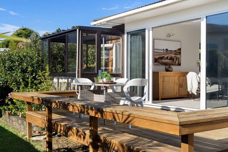 Photo of property in 19 Cherry Road, Bucklands Beach, Auckland, 2014