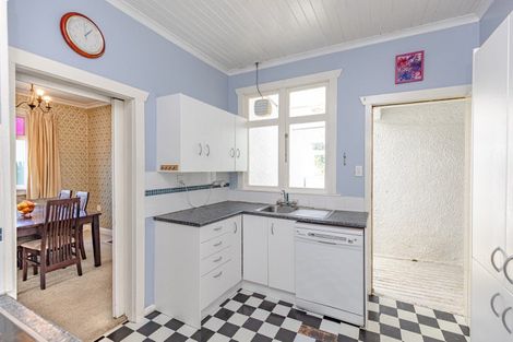 Photo of property in 71 Alma Road, Gonville, Whanganui, 4501