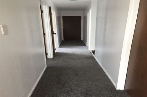 Photo of property in 1/124 Hutchinson Avenue, New Lynn, Auckland, 0600