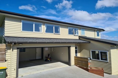 Photo of property in 42a Sunset Road, Unsworth Heights, Auckland, 0632