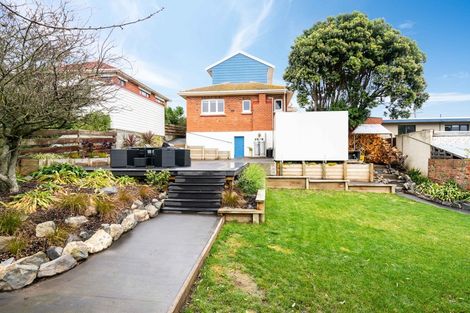 Photo of property in 109 Tahuna Road, Andersons Bay, Dunedin, 9013