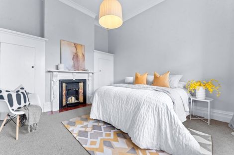 Photo of property in 14 Eversleigh Road, Belmont, Auckland, 0622